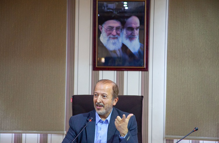 لزوم استفاده از نخبگان و اساتید اقتصاد برای مهار تورم و حفظ ارزش پول ملی