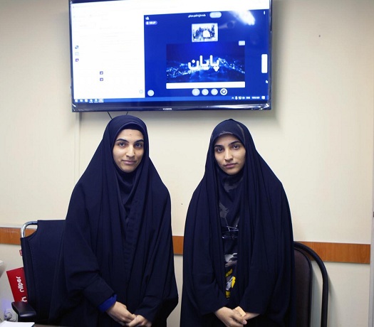 جلسه دفاع دانشجویان دوقلوی دانشکده مدیریت و اقتصاد برگزار شد