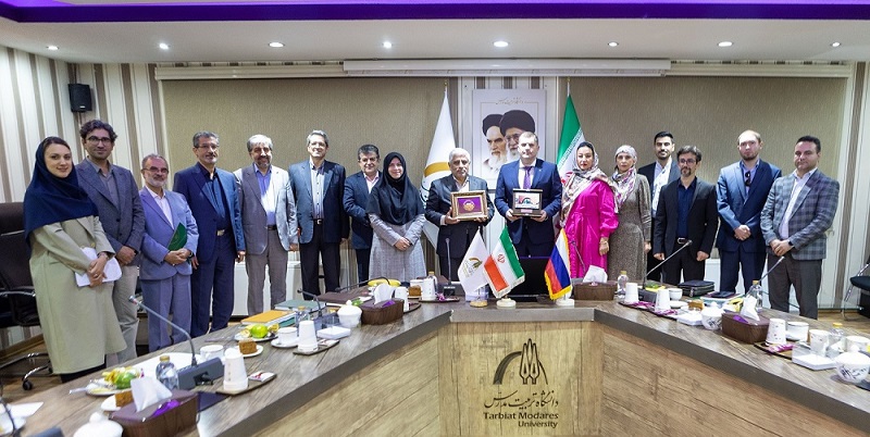 نشست تقویت همکاری‌های دانشگاه تربیت مدرس با نمایندگان دانشگاه آستاراخان روسیه